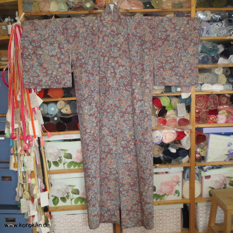 Mille Fleur auf Zweigen Komon Kimono