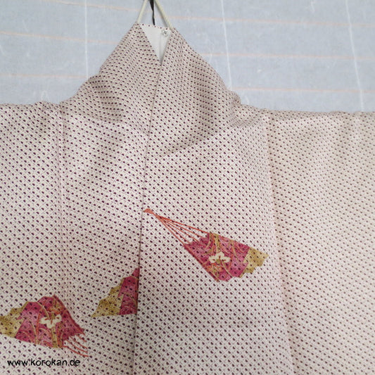 Kanoko Dot mit Fächern Komon Kimono Seidendamast