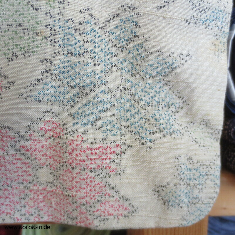 heller Blumen Kasuri Tsumugi Hitoe Kimono
