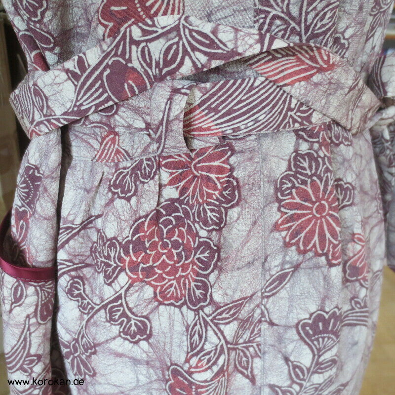 Japan Kimono Seiden Upcycling Reformkleid, Okinawa Batikmuster, Gr. L, Unikat
