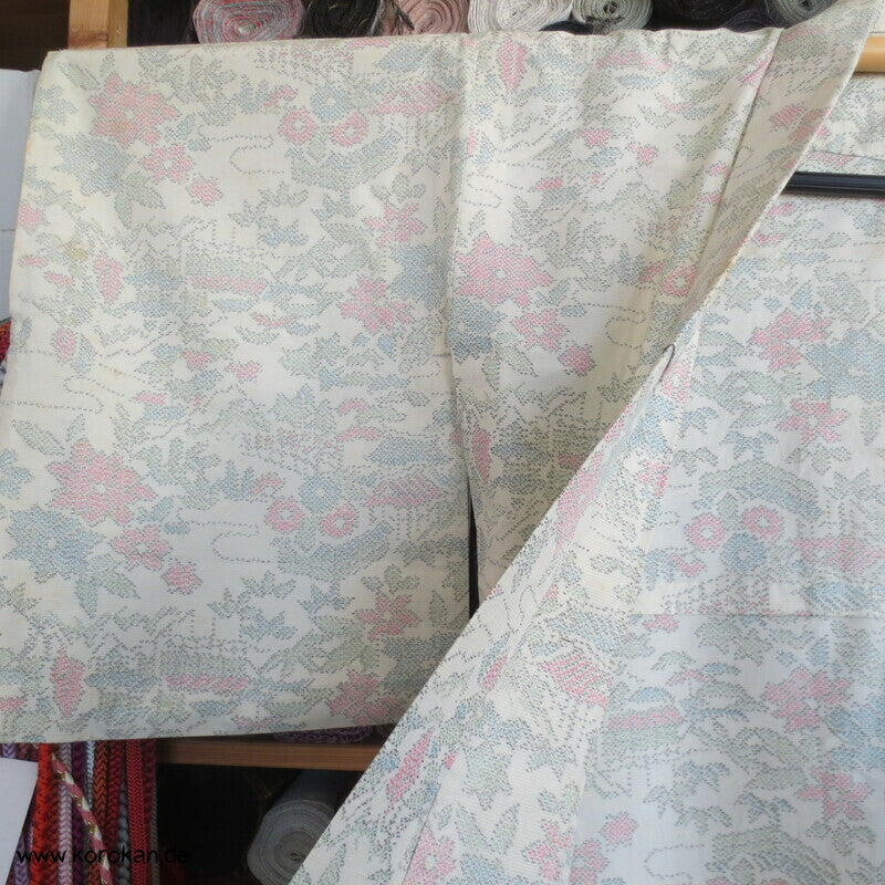heller Blumen Kasuri Tsumugi Hitoe Kimono