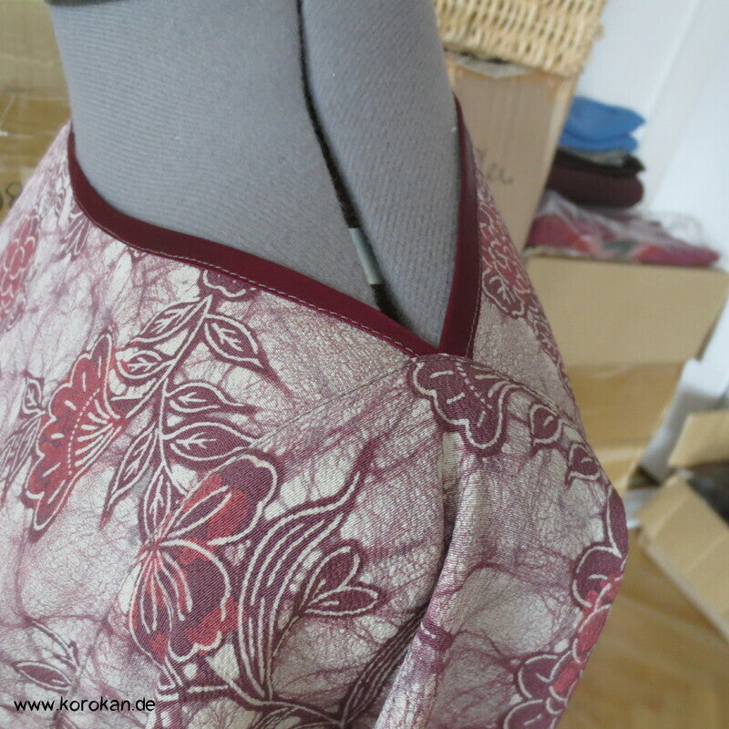 Japan Kimono Seiden Upcycling Reformkleid, Okinawa Batikmuster, Gr. L, Unikat