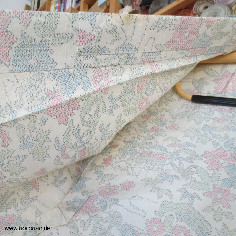 heller Blumen Kasuri Tsumugi Hitoe Kimono