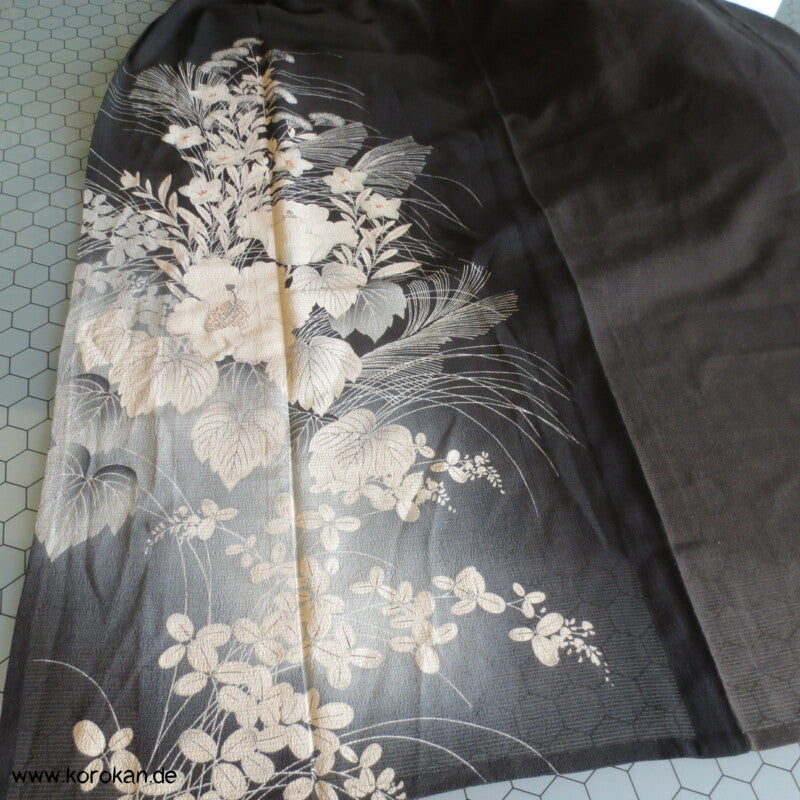 Ballonblumen antiker Tomesode Kimono aus Rho Seide