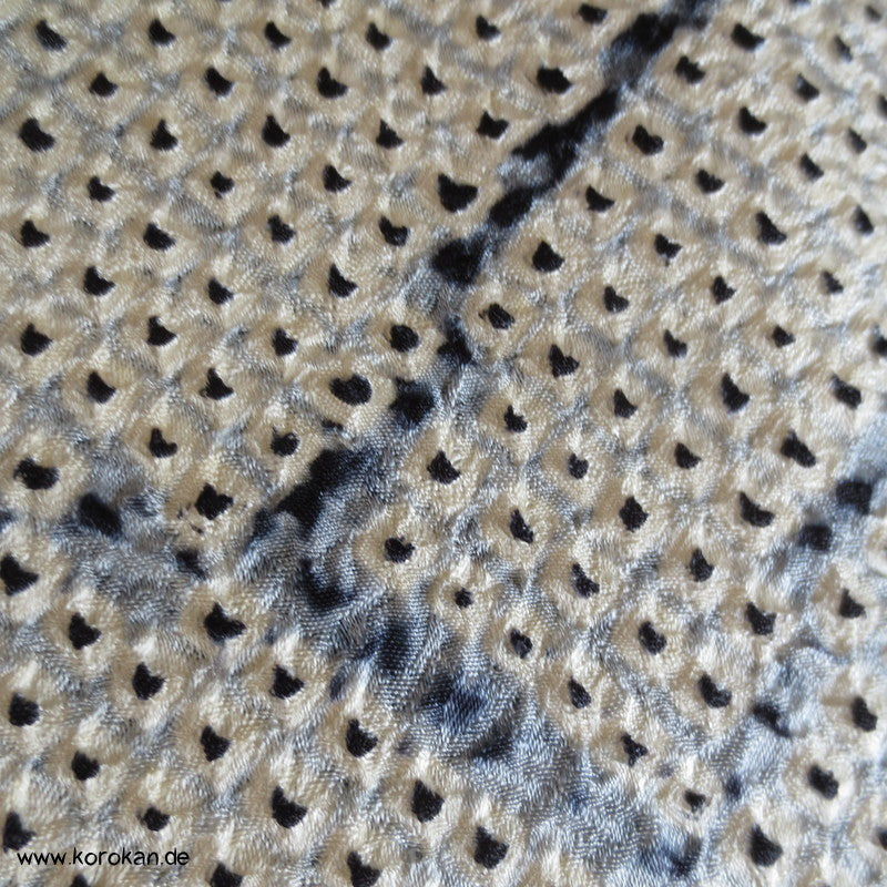 Full Shibori Wellen Seidendamast Komon Kimono