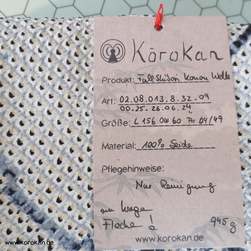 Full Shibori Wellen Seidendamast Komon Kimono