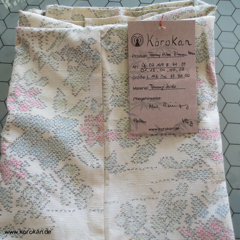 heller Blumen Kasuri Tsumugi Hitoe Kimono