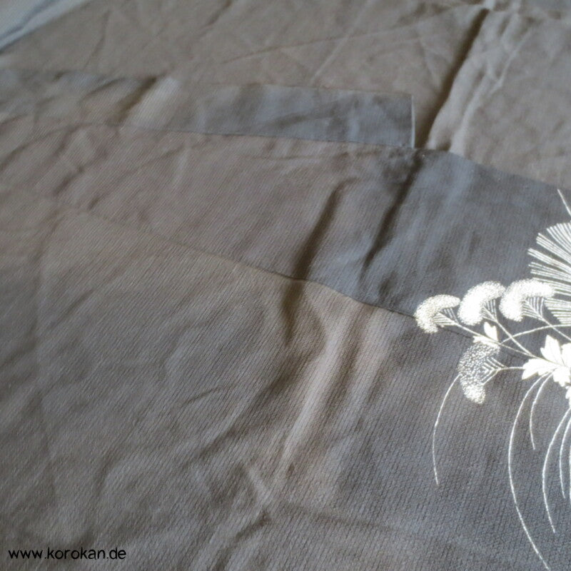 Ballonblumen antiker Tomesode Kimono aus Rho Seide