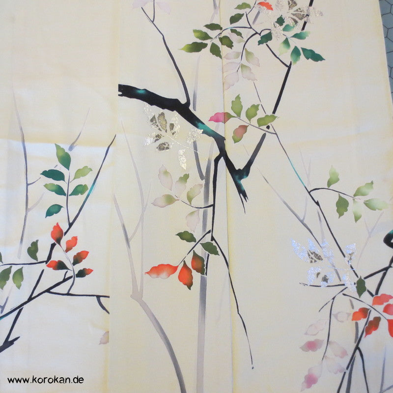 bunt - silberne Ingwerblätter Seidencrepe Homongi Kimono