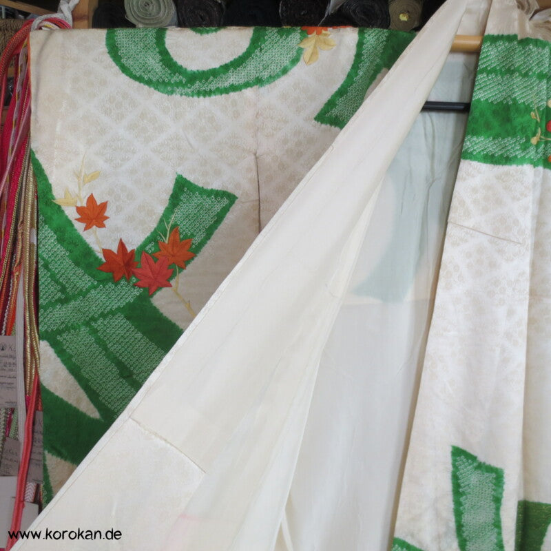 Riesen Noshi aus Shibori mit Stickereiblüten aus Seidendamast Furisode Kimono
