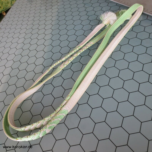 blassgrüner Kiku Chrysanthemenmuster Obijime, Seide