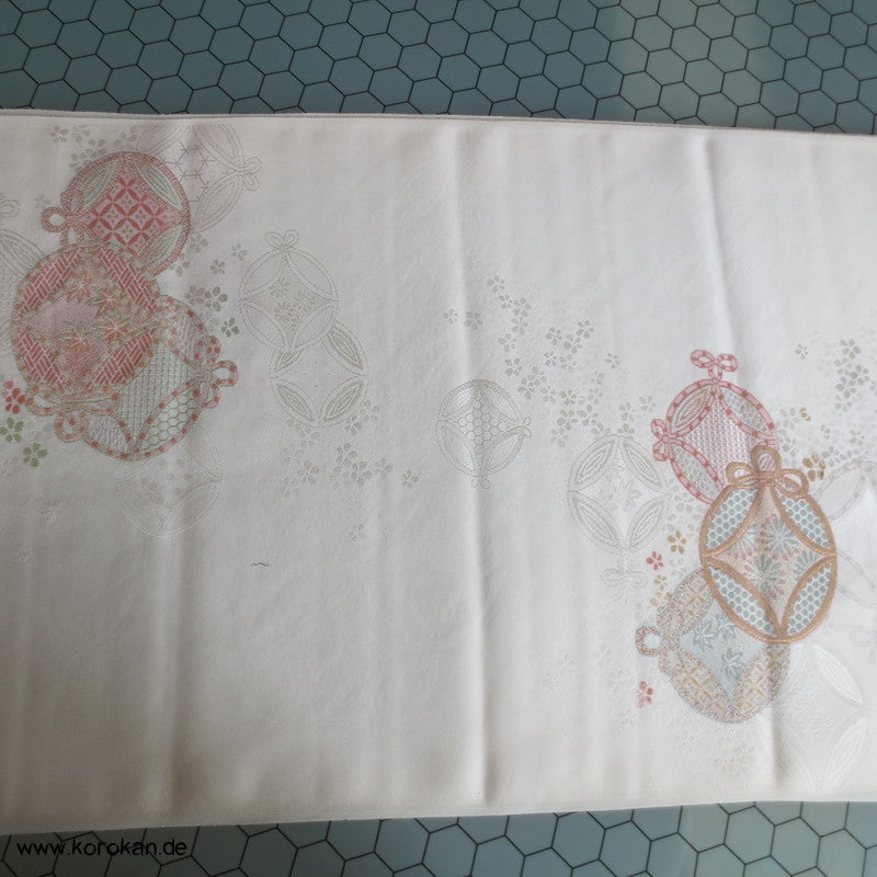 Shippo Seidenjacqard, Lurex - und Urushi, pastellfarben