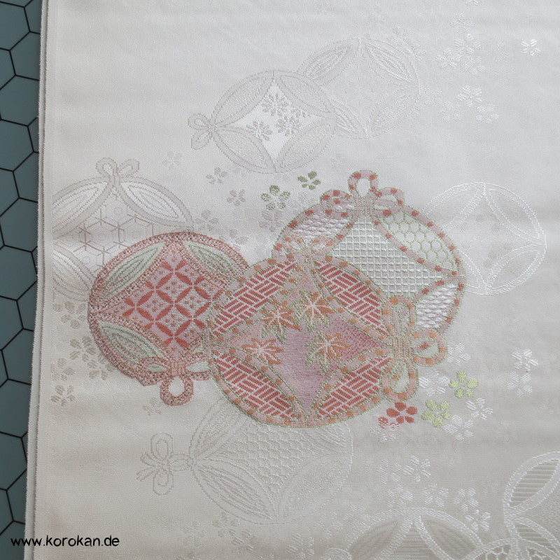 Shippo Seidenjacqard, Lurex - und Urushi, pastellfarben
