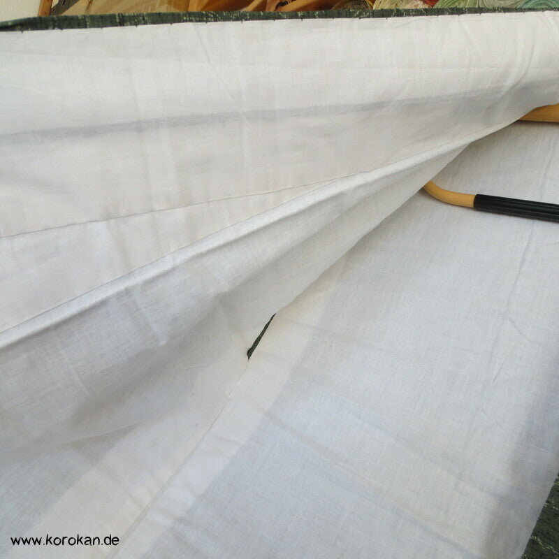 Fächer auf dunkelgrün Kasuri Tsumugi Kimono