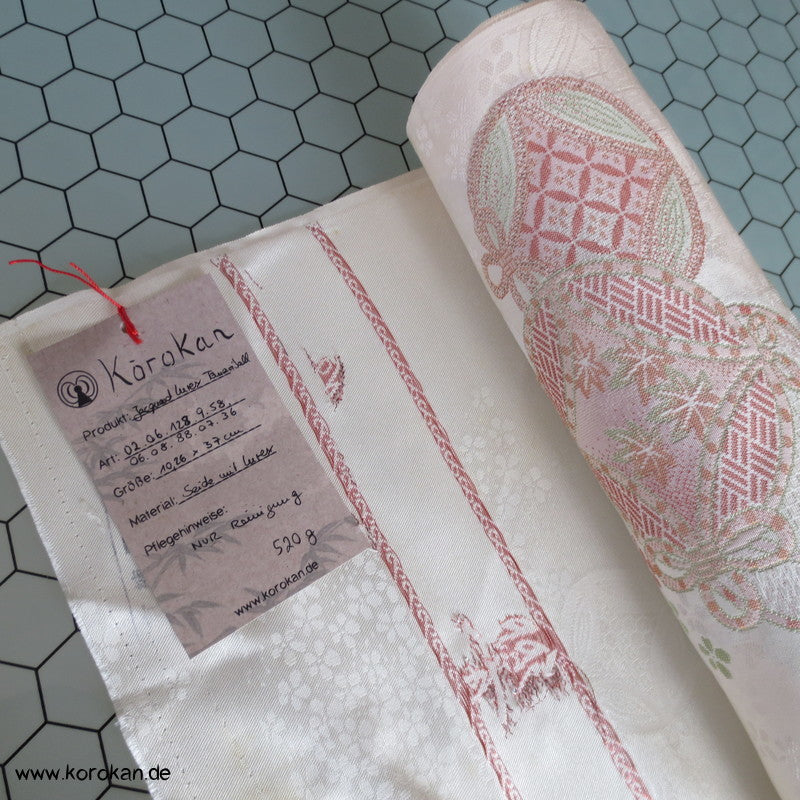 Shippo Seidenjacqard, Lurex - und Urushi, pastellfarben