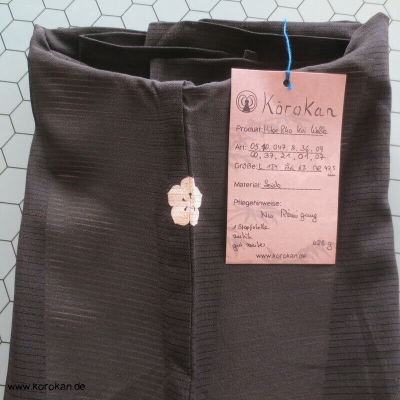 springender Koi antiker Tomesode Kimono aus Rho Seide
