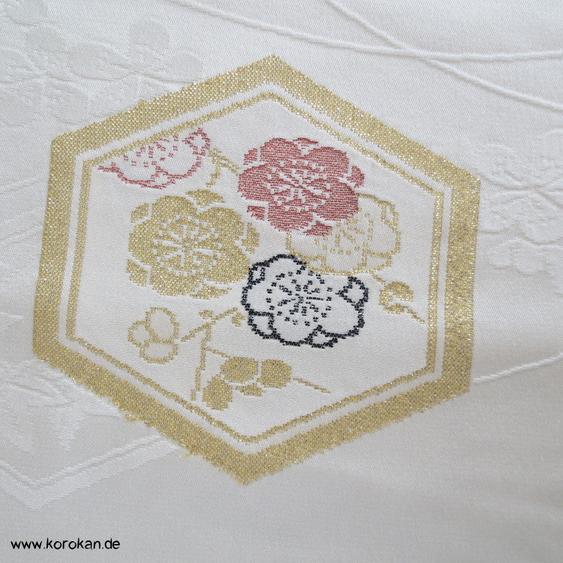 Kikko Seidenjacqard, Lurex - und Urushi, pastellfarben