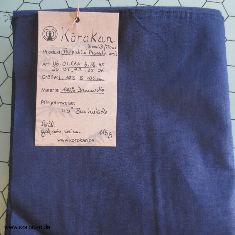 großes Furoshiki, Arabeskenkreis mit Kranichen und Pinien