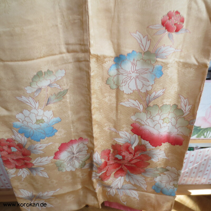 große Päonien, teilbestickter Furisode Seidendamast Kimono