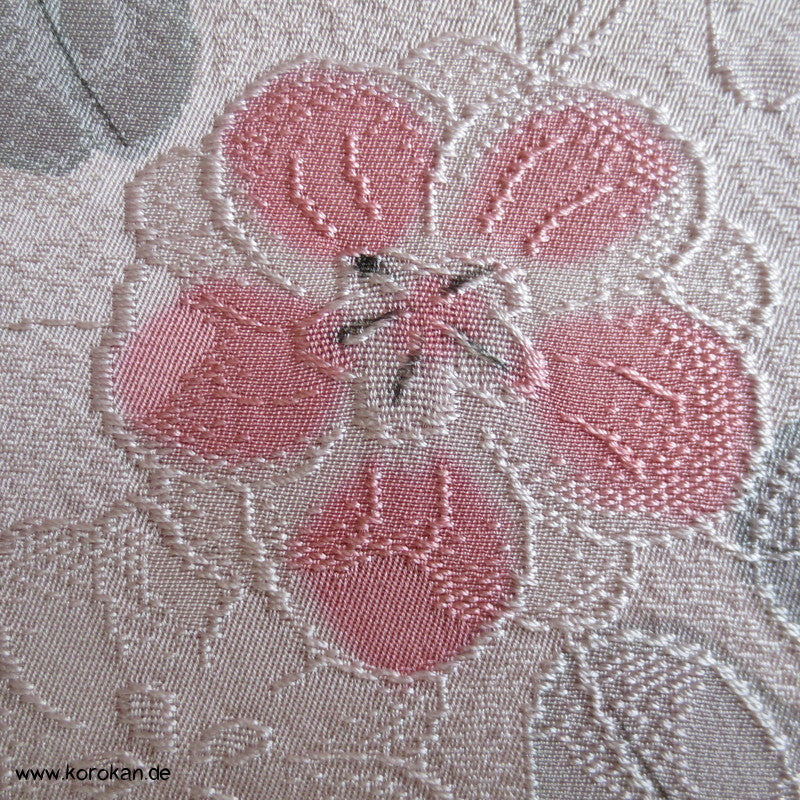 Shibori Blumen Kimono Seidenjacquard