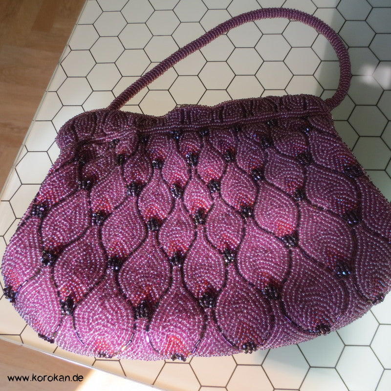 japanische lilaschillernde perlenbestickte Abend Handtasche