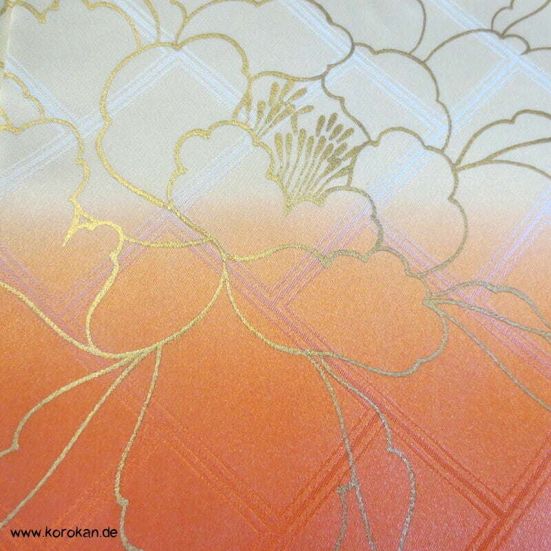 pastelliger Furisode, goldene Reisähren, Blumen, Higaki Rinzu Seiden Damast