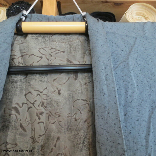 grau feine Seiden Haori, mit khaki Himo