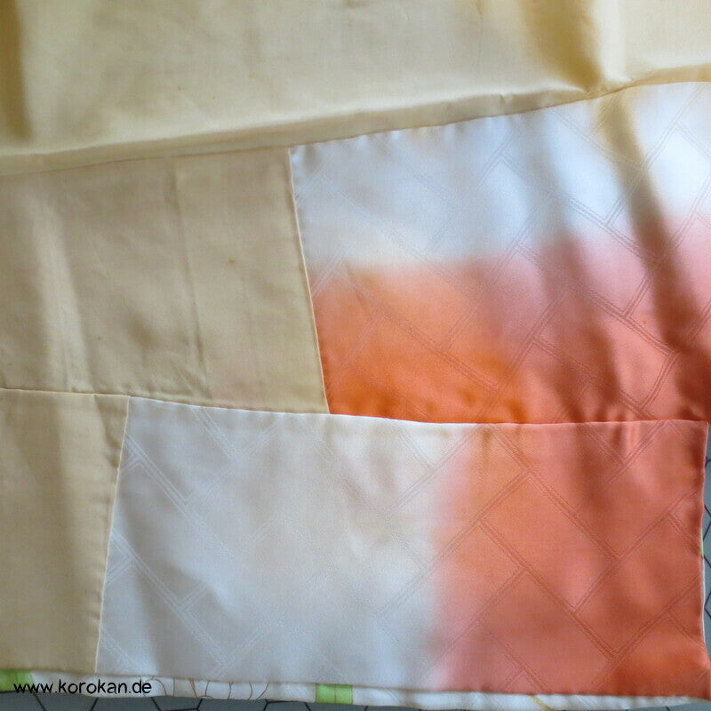 pastelliger Furisode, goldene Reisähren, Blumen, Higaki Rinzu Seiden Damast