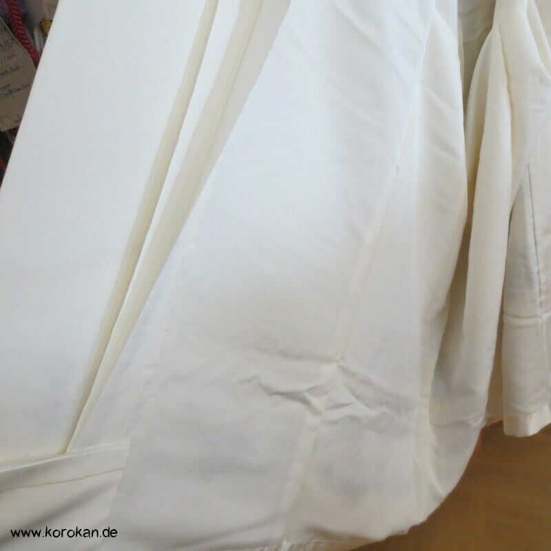 Heian Szenen IroTomesode, gewebt Seidenjacquard Karieba Kimono