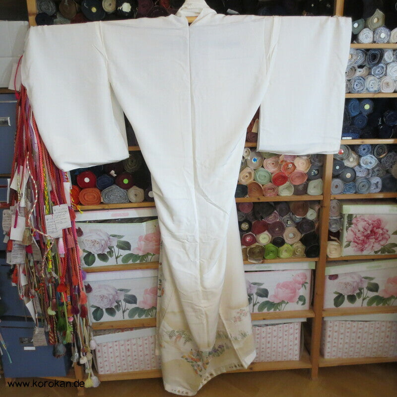Heian Szenen IroTomesode, gewebt Seidenjacquard Karieba Kimono