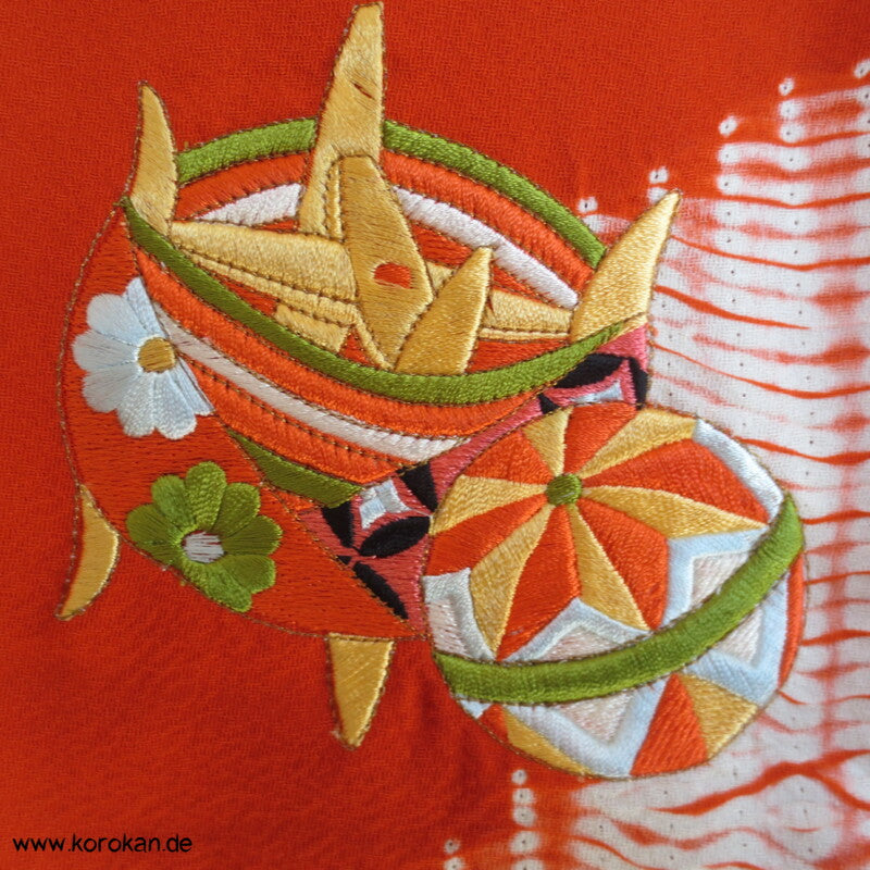 Mädchen Shibori und Stickerei Furisode Karieba