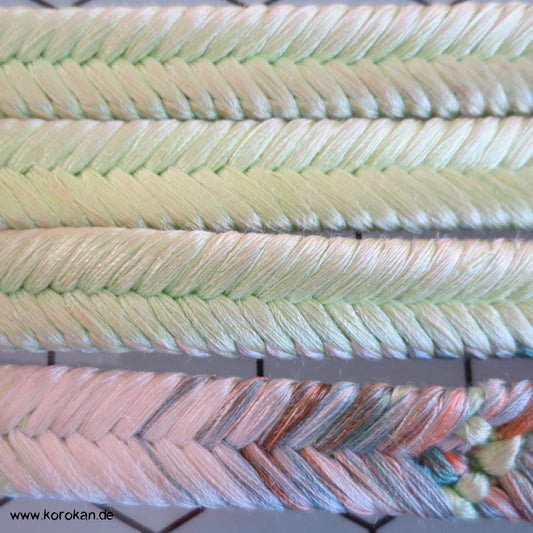 blassgrün mit pastelligem Verlauf Obijime, geflochten, dick