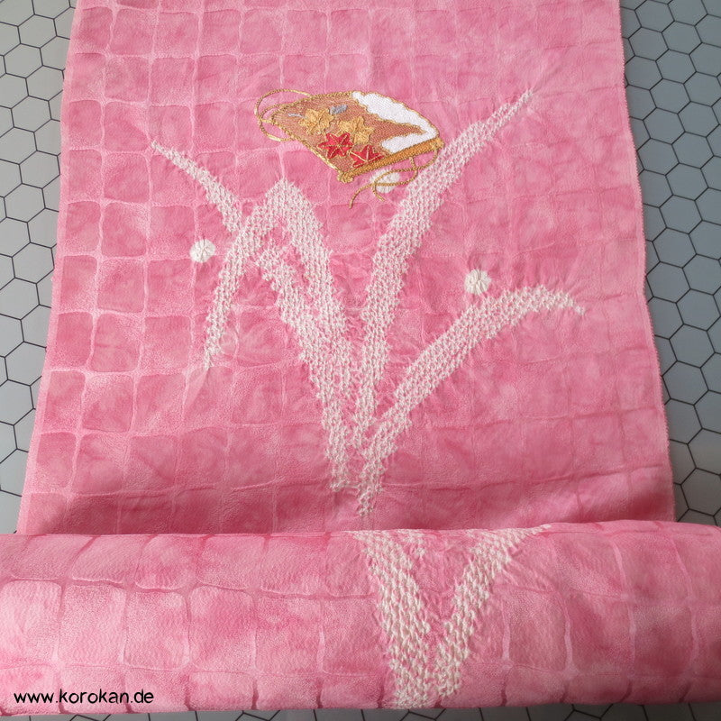 üppige Fächer-Stickerei mit Shibori auf rosa, Tanmono
