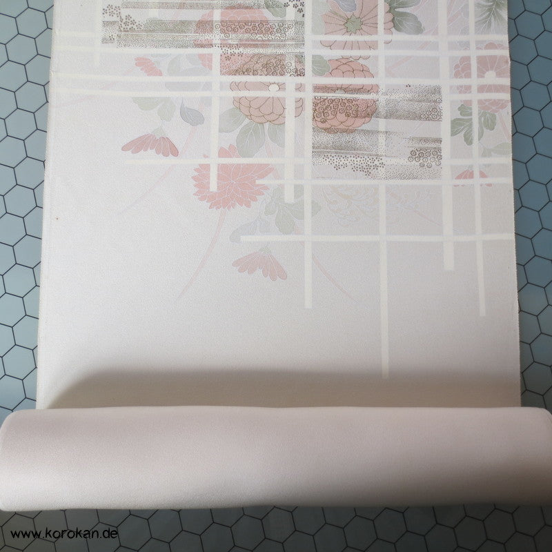 Chrysanthemen hinter Gitter Tanmono Kimono Seiden Crepesatin