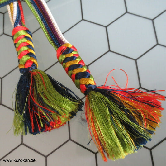 regenbogenbunter Obijime aus mehreren Schnüren