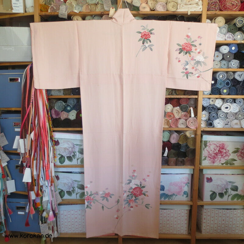 Tsukesage Kimono Seidencrepe Hydrangea / Azaleen Yuzen gemalt