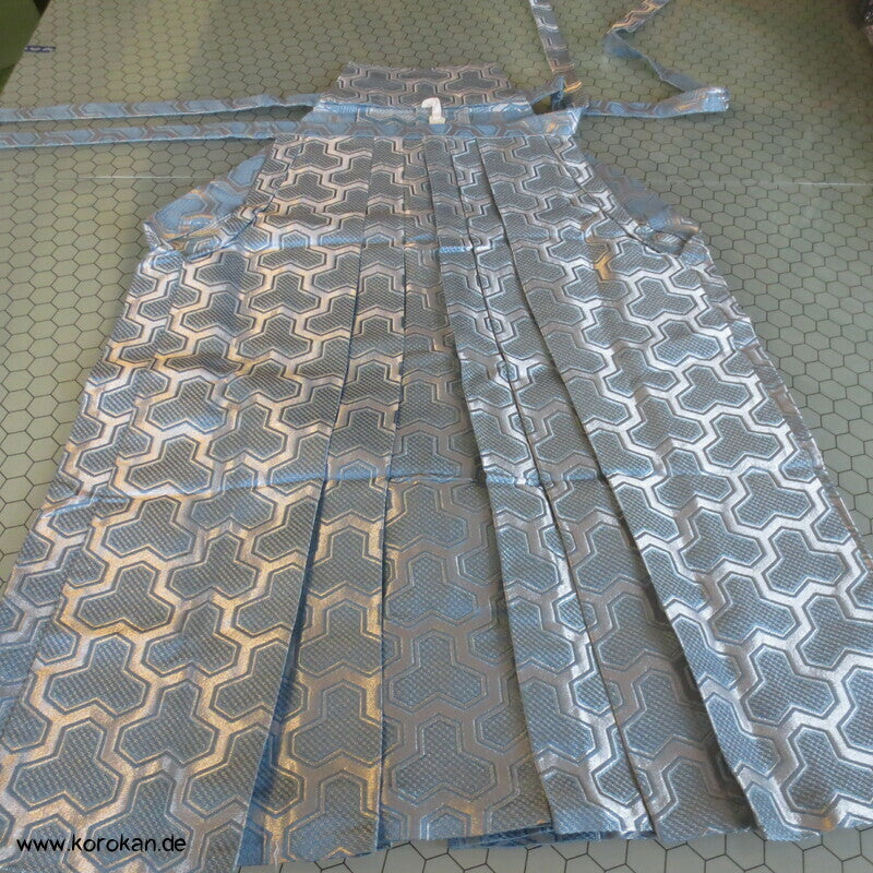 hellblau silbernes Shokko Brokat Hakama - Umanori Hosen-Typ