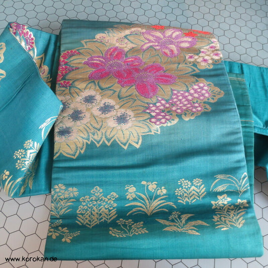 japanischer Blüten Nagoya Obi, gold und pink auf türkis Seidenbrokat Kimonogürtel