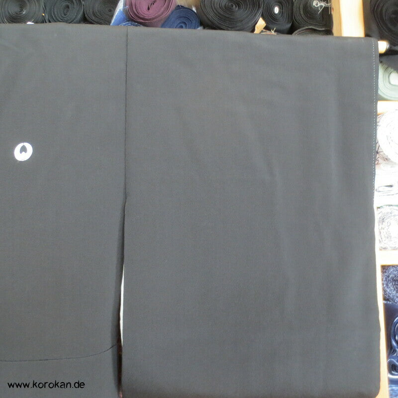 herbstlicher Chrysanthemenbusch Tomesode Kimono