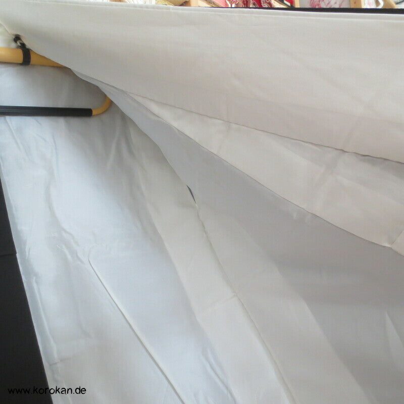 herbstlicher Chrysanthemenbusch Tomesode Kimono