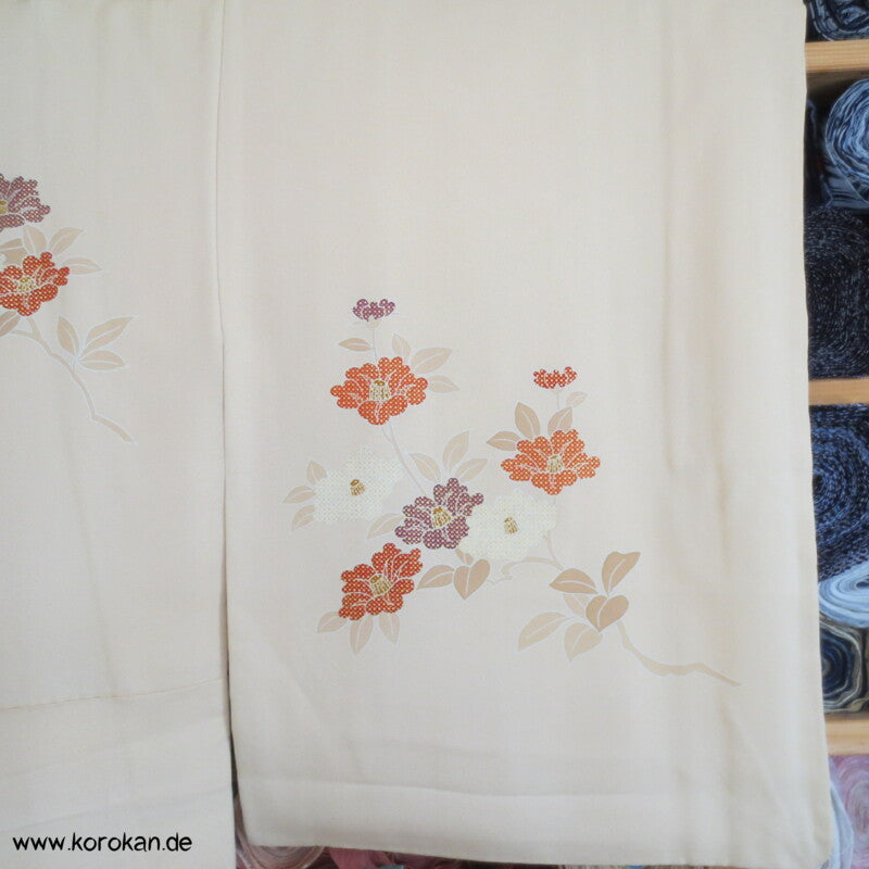 Kimono Noren Vorhang Homongi Seidencrepesatin Kimono, teilbestickt
