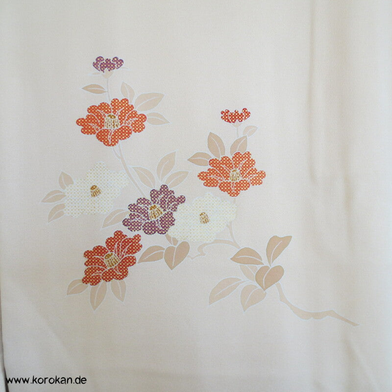 Kimono Noren Vorhang Homongi Seidencrepesatin Kimono, teilbestickt