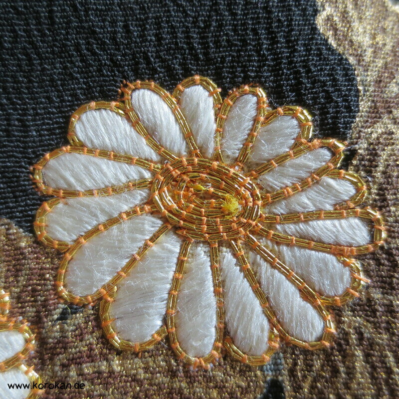 herbstlicher Chrysanthemenbusch Tomesode Kimono