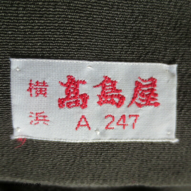 herbstlicher Chrysanthemenbusch Tomesode Kimono