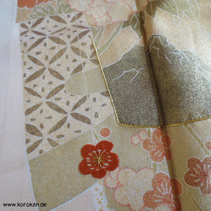 Kimono Noren Vorhang Homongi Seidencrepesatin Kimono, teilbestickt