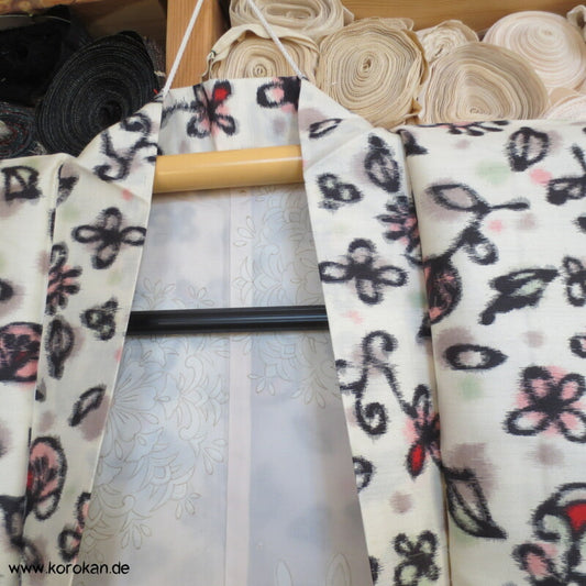 abstrakte Blumen Meisen Seiden Haori Kimono Jacke