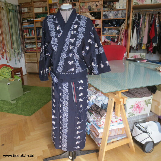 Baumwoll Kasuri zweiteiliger Kimono, Dochugi + Wickelrock