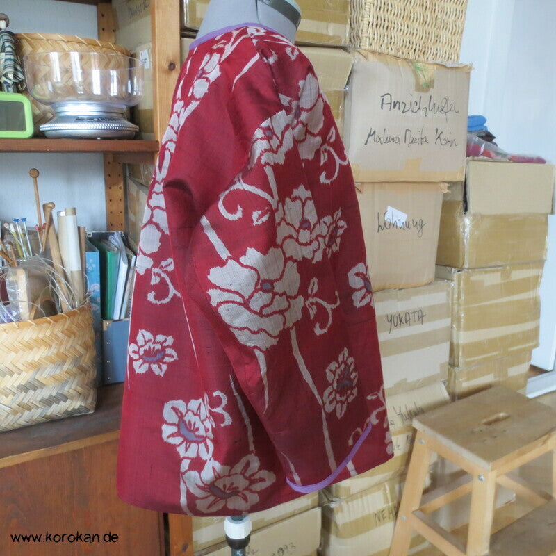 Kamelien Meisen Seide Upcycling Shirt
