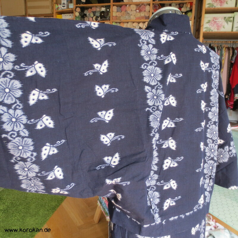 Baumwoll Kasuri zweiteiliger Kimono, Dochugi + Wickelrock