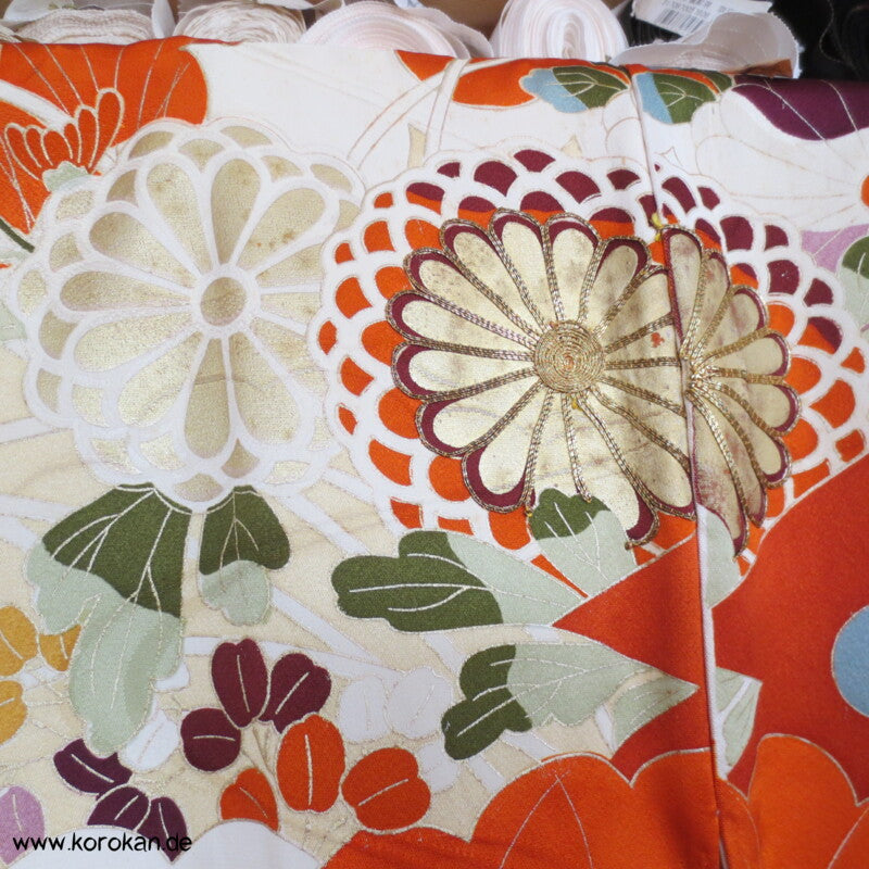 Gräser, Bambus, Chrysanthemen Seidendamast Furisode Kimono